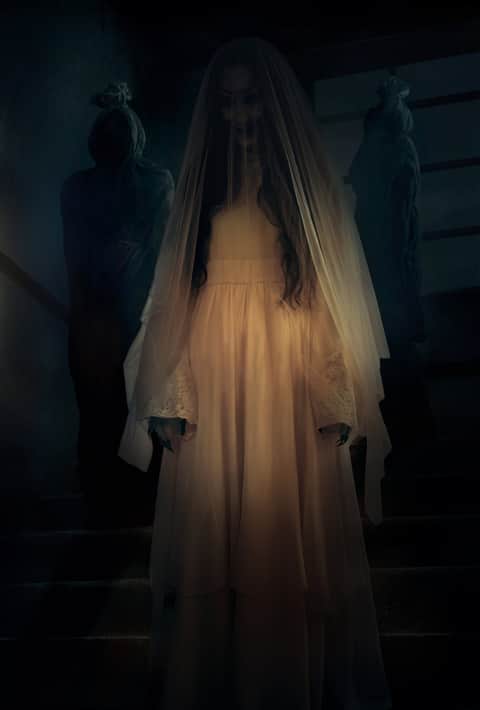 Satan's Slaves Communion